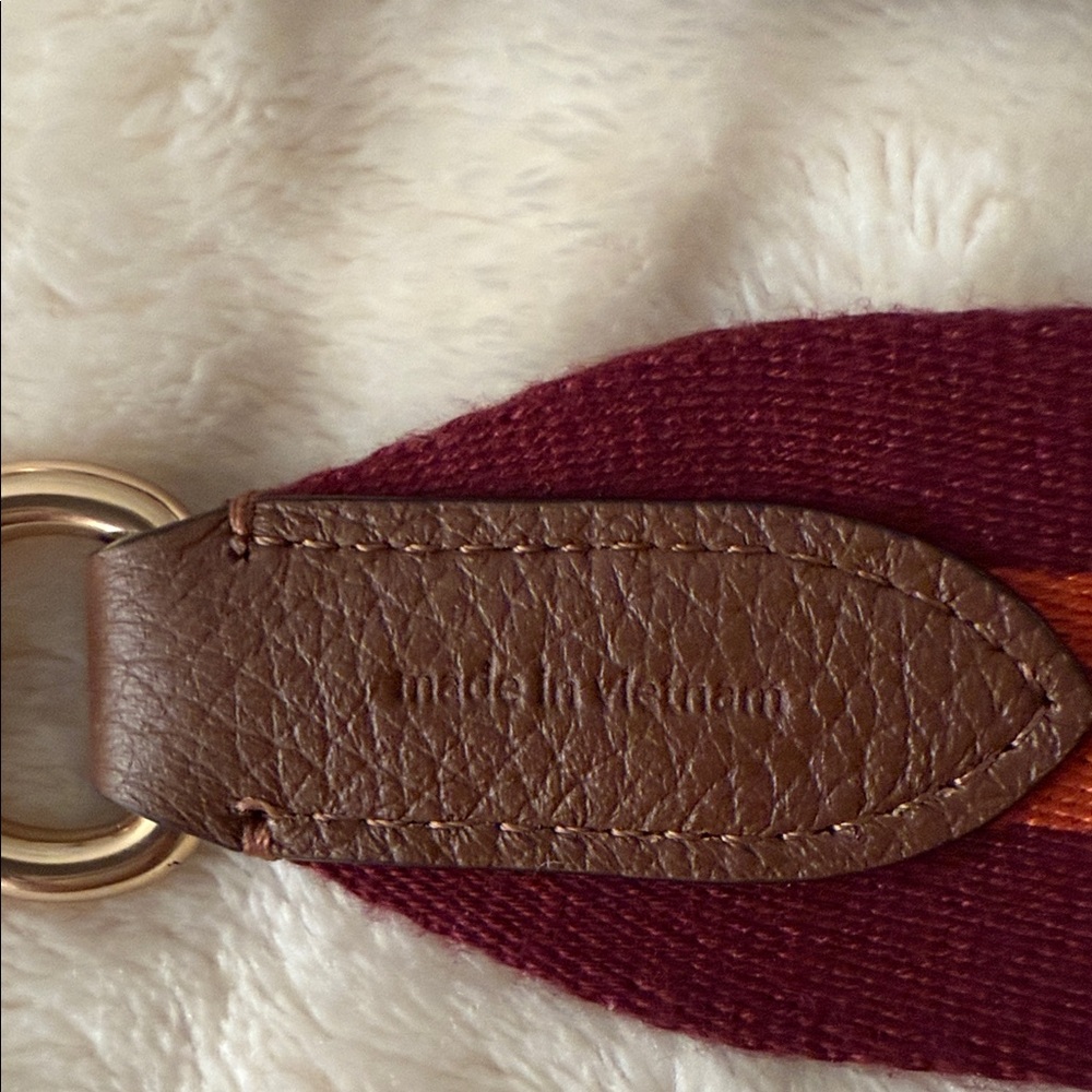 Coach Burgundy and Orange bag strap - Picture 6 of 7